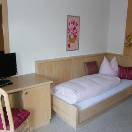 Katharina's Sleepover - Budget Kaprun